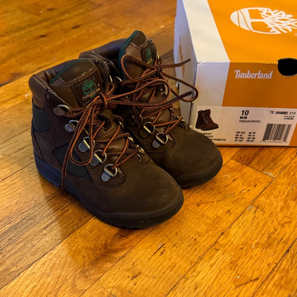 Timberland Kids Field Boot Dark Brown Boots with Green Accents